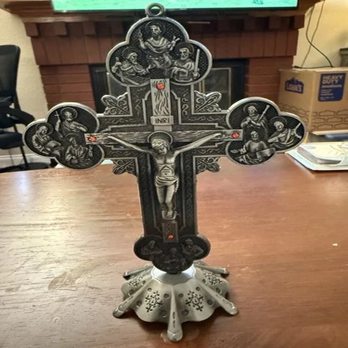 Zinc Alloy Christian Crucifix Wall Decor, Jesus and Saints, 8.07" x 5.11"